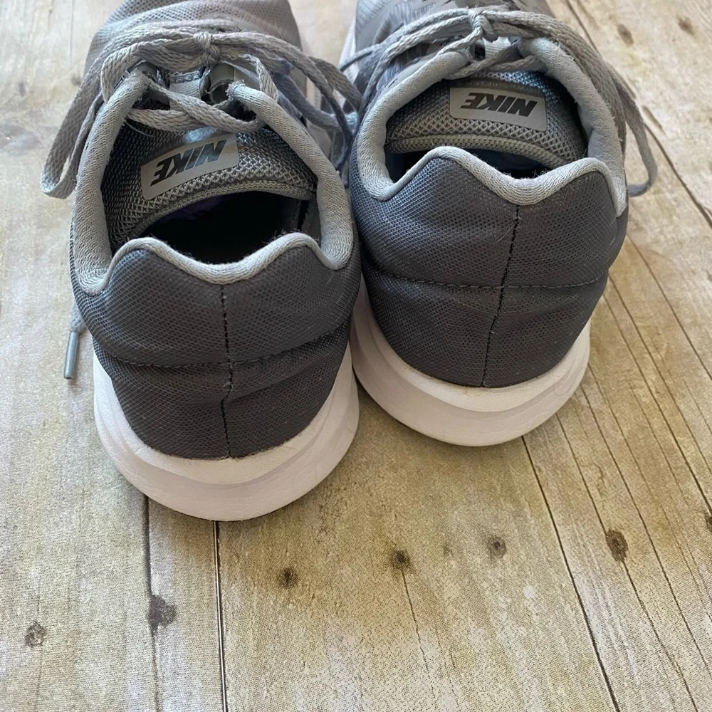 Nike Downshifter 8 Tennis Shoes